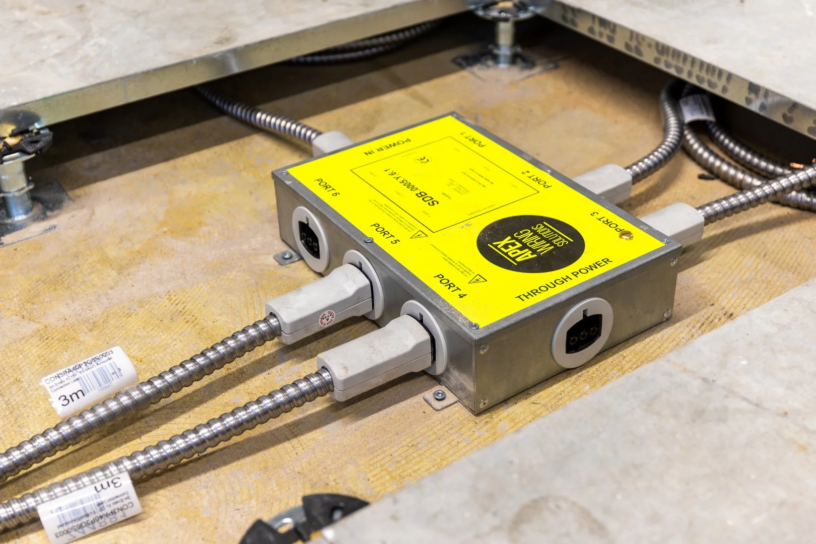 PowerFlex Underfloor Power System - Installation View 2